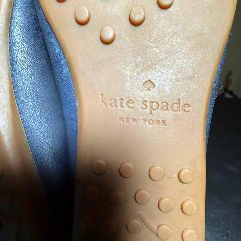 Kate Spade size 6 Collette leather navy flats